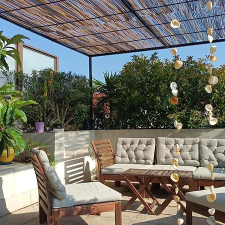 Homestay Calme Ouvrant Sur Magnifique Rooftop